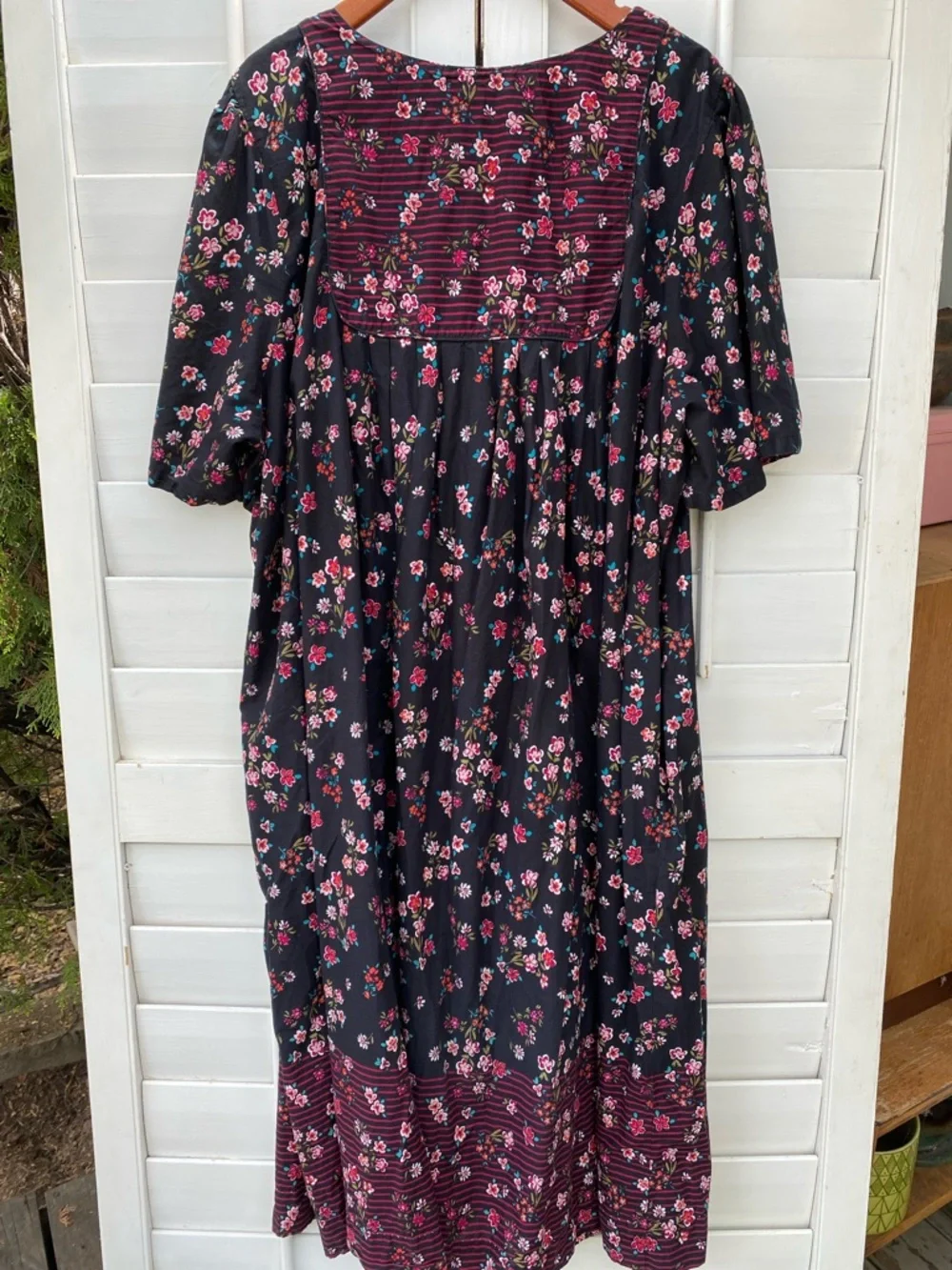 Only Necessities Black Nightdress MuuMuu with Pink Floral and Burgundy Trim - Picture 4 of 4